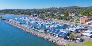 Batemans Bay Marina and its surroundings