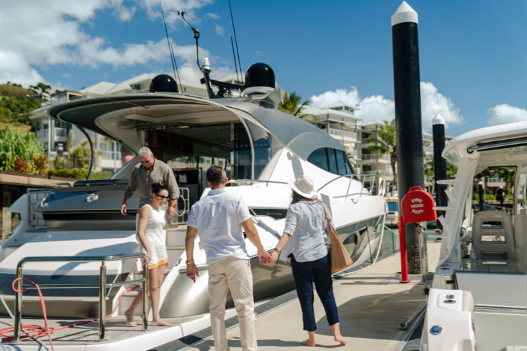 d'Albora Dock Assist available